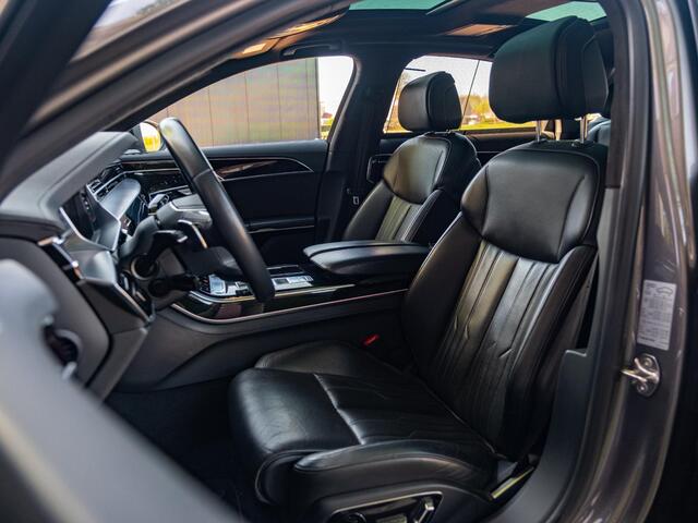 Audi A8 55 TFSI quattro Lang Pro+ | B&O Advanced High | Achterasbesturin