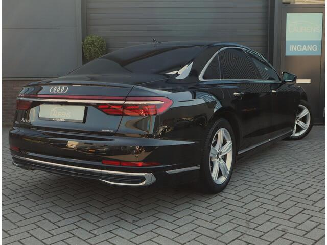 Audi A8 55 TFSI quattro Lang | Chauffeur Pakket | Massage stoelen voor en achter | B&O | Pano | Stoel ventilatie voor en achter