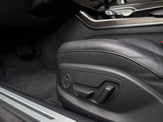 Audi A8 60 TFSI e quattro All Black | 22" | Pano | Laser | Servo | HUD | Topv | B&O | Assistente + | Warmte Comfort Pakket |
