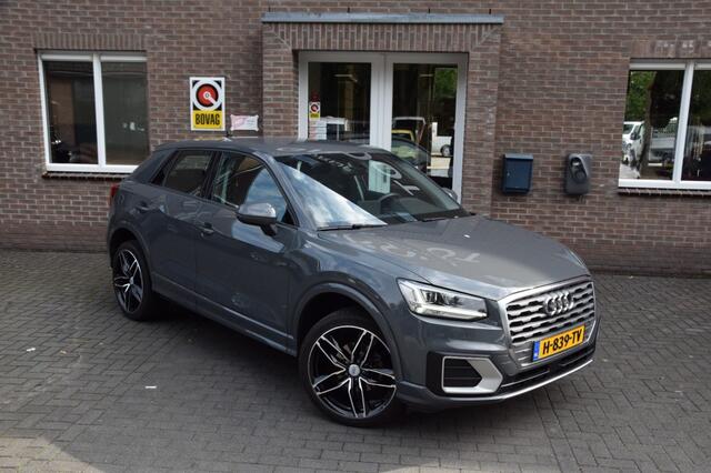 Audi Q2 30 TFSI DESIGN PL+