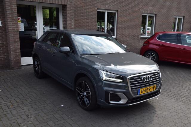 Audi Q2 30 TFSI DESIGN PL+