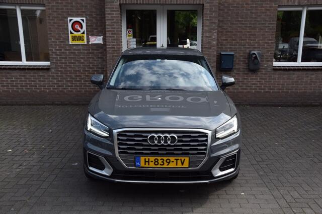 Audi Q2 30 TFSI DESIGN PL+