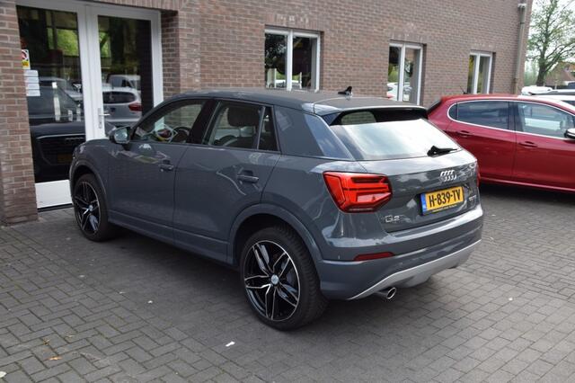 Audi Q2 30 TFSI DESIGN PL+