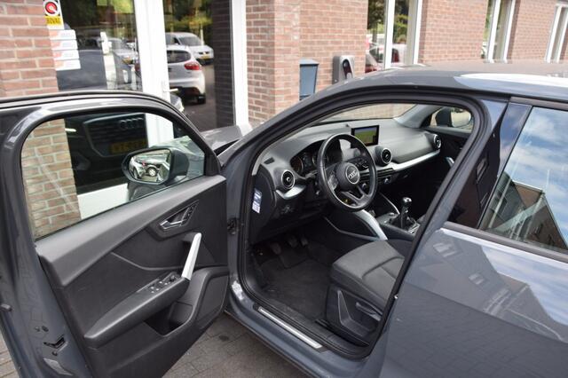 Audi Q2 30 TFSI DESIGN PL+