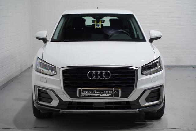 Audi Q2 35 TFSI epic Clima 2 zone Standverwarming Adaptive Cruise Led koplampen PDC v+a 1e Eigenaar NAP