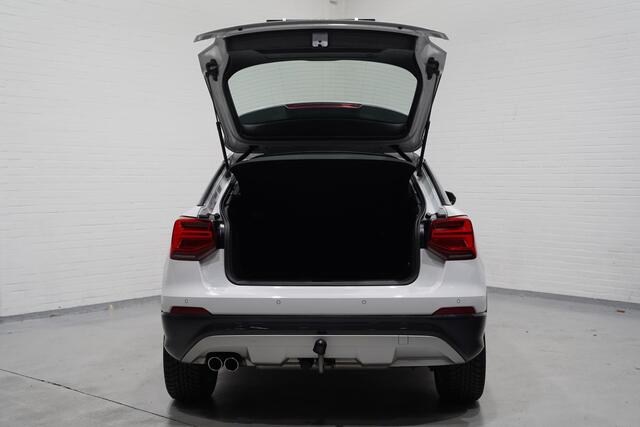 Audi Q2 35 TFSI epic Clima 2 zone Standverwarming Adaptive Cruise Led koplampen PDC v+a 1e Eigenaar NAP