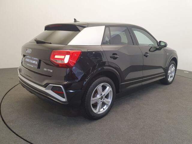 Audi Q2 35 TFSI 150pk S-Tronic S-Line Climatronic, Winterpakket, Navigatie