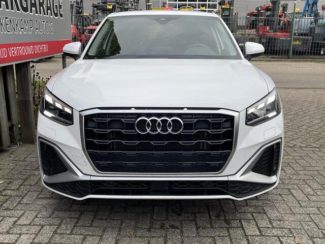 Audi Q2 35 TFSI S Edition 17"/Keyless/Camera/Matrix LED/PDC v+a/Elektrische Klep/Stoelverwarming
