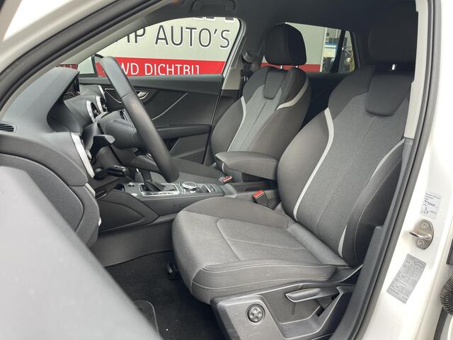 Audi Q2 35 TFSI S Edition 17"/Keyless/Camera/Matrix LED/PDC v+a/Elektrische Klep/Stoelverwarming