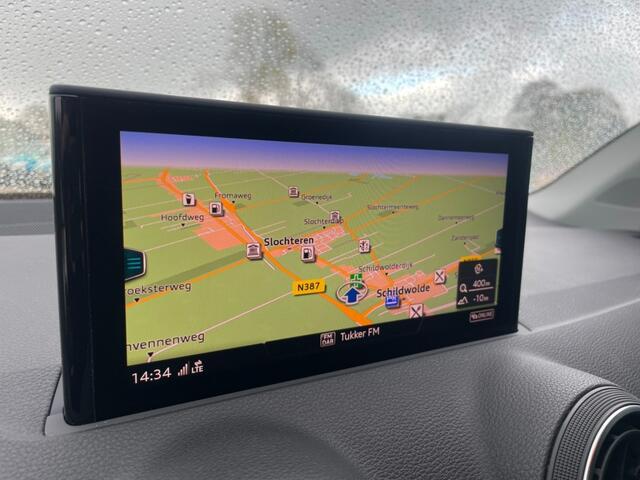 Audi Q2 35 TFSI S-tronic S-line Led / Carplay / Navigatie