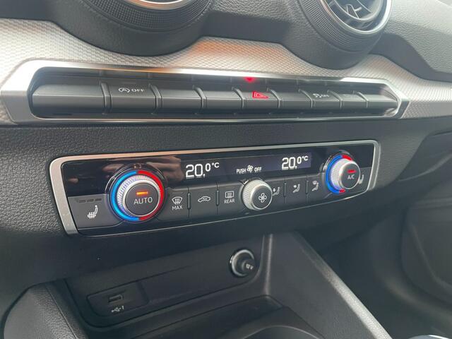 Audi Q2 35 TFSI S-tronic S-line Led / Carplay / Navigatie