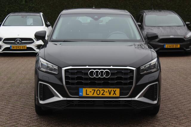 Audi Q2 35 TFSI Business Edition / Virtual Cockpit / Apple CarPlay / ACC / DAB / Keyless / 17'' / Matrix LED / Stoelverwarming / Elektr. achterklep