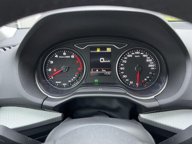 Audi Q2 30 TFSI Business Edition ** NIEUWJAARSDEAL **