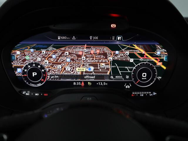 Audi Q2 35 TFSI S Edition 150 pk S-tronic | Verlengde garantie | Navigatie | Parkeersensoren achter | Adaptieve cruise control | Matrix LED koplampen | S-Line |