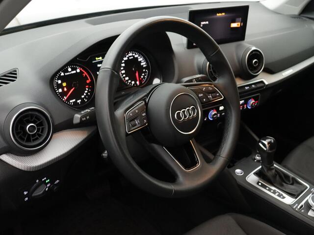 Audi Q2 35 TFSI Advanced edition AD-CRUISE CARPLAY LED