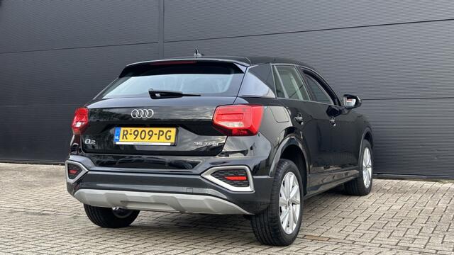 Audi Q2 35 TFSI Business Edition | Apple Car Play | LED koplampen