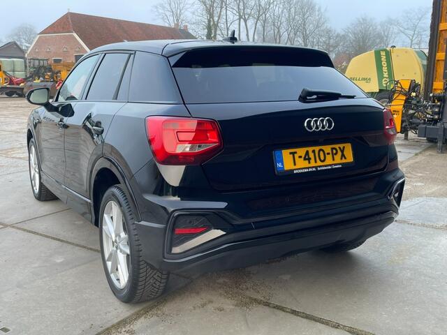Audi Q2 35 TFSI S-Tronic S-Line Led / Camera / Clima