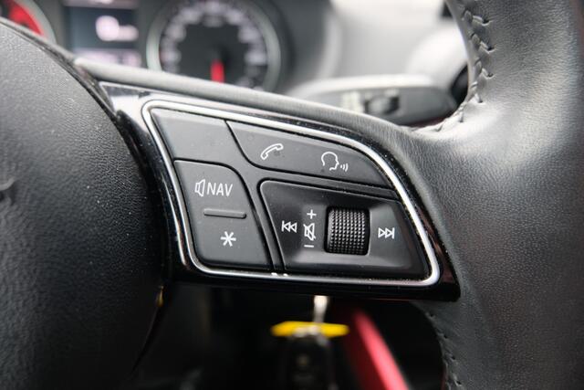 Audi Q2 BWJ 2017 1.6 TDI 116 PK Design Pro Line Plus TREKHAAK / APPLE CARPLAY / ANDROID AUTO / NAVI / CLIMA / CRUISE / STOELVERW. / PARKEERSENONSREN / LMV
