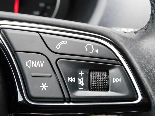 Audi Q2 30 TFSI epic 1e EIGENAAR! NAVI! BLUETOOTH! CRUISE! CLIMA! PARKEERSENSOREN!