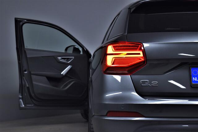 Audi Q2 40 TFSI 190pk Quattro Automaat 3x S-Line Pano/Virtual/Carplay/Camera/Keyless/Adap.cruise/Lmv19''