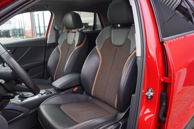 Audi Q2 1.4 TFSI S-Tronic S-Line 150pk/ Panodak / 18Inch LM/Trekhaak afn