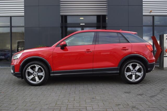 Audi Q2 1.4 TFSI S-Tronic S-Line 150pk/ Panodak / 18Inch LM/Trekhaak afn