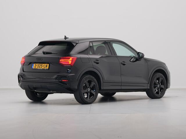 Audi Q2 35 TFSI 150pk S Edition Virtual Cockpit S Line Black