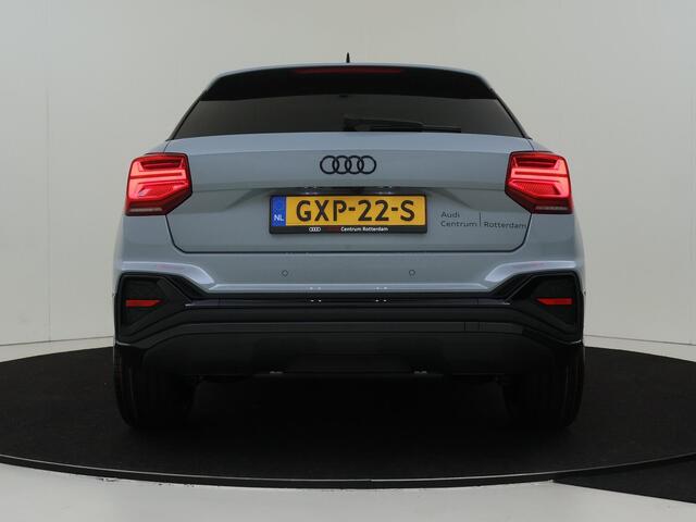 Audi Q2 35 TFSI S Edition | Achteruitrijcamera | Stoelverwarming | Virtual cockpit | Panoramadak | CarPlay | Climate control |