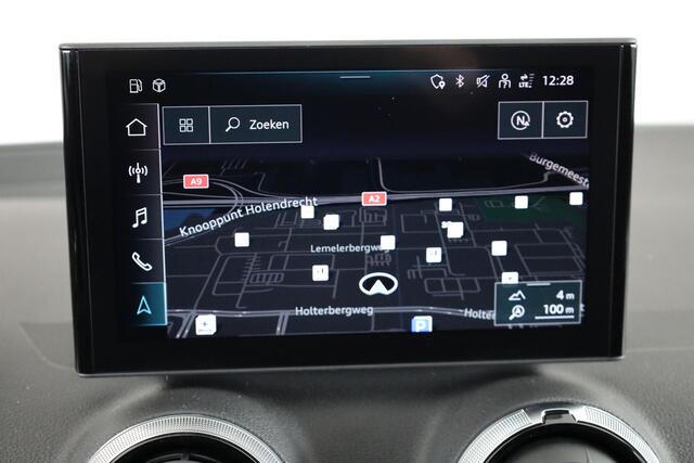 Audi Q2 S edition 35 TFSI 110 kW / 150 pk Hatchback 7 vers stoelverwarming, optiek pakket zwart plus, Audi soundsysteem