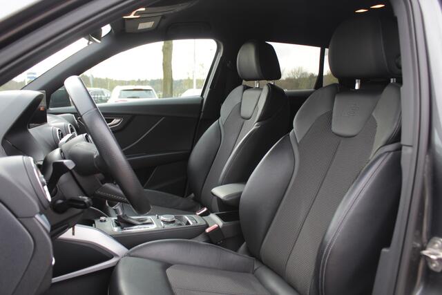 Audi Q2 35 TFSI CoD Sport 3x S-Line / Trekhaak / Navigatie / Parkeerhulp achter / Cruise Control / Getint glas / Climate Control