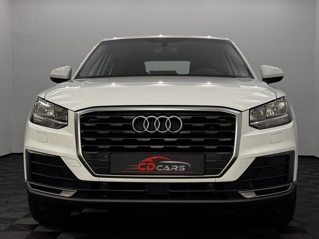 Audi Q2 35 TFSI epic Leder, Navi, Parkeersensoren, Winterpakket, Cruise comtrol, A start stop, Clima
