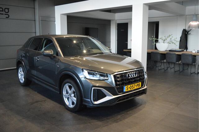 Audi Q2 35 TFSI S-LINE navi clima cruise led pdc trekhaak 150 pk !!