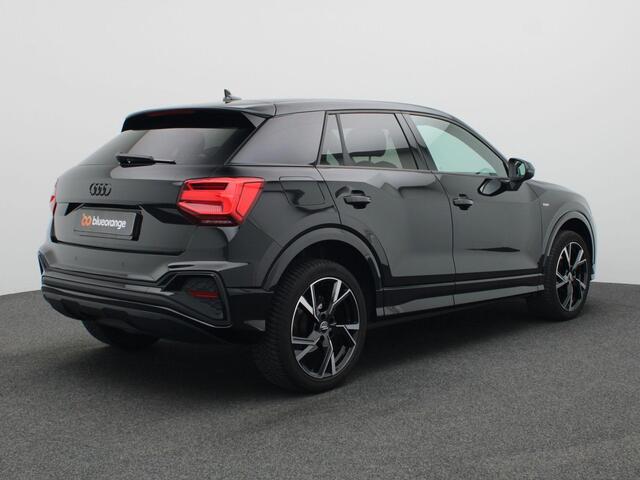 Audi Q2 30 TFSI S Edition 110PK S-Line, Virtual Cockpit, LED-Matrix verlichting, Adaptieve Cruise Controle, Parkeersensoren achter, Clima, Navi, 17" LM Velgen