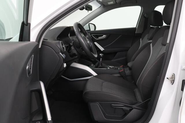 Audi Q2 35 TFSI Sport | Trekhaak | Camera | Navigatie | Sportstoelen | Climate control | PDC | Cruise control | Bluetooth