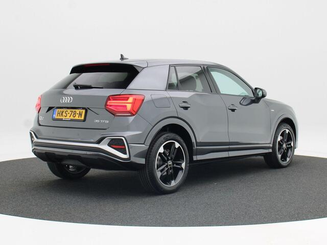 Audi Q2 35 TFSI Edition one Privacy Glas | Matrix Led | 18 inch velgen | Stoelverwarming | Park Assistent |