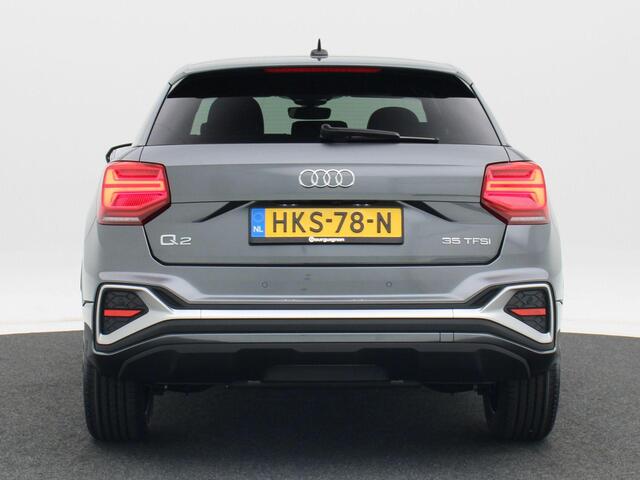 Audi Q2 35 TFSI Edition one Privacy Glas | Matrix Led | 18 inch velgen | Stoelverwarming | Park Assistent |