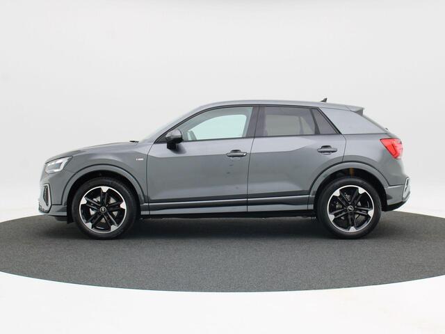 Audi Q2 35 TFSI Edition one Privacy Glas | Matrix Led | 18 inch velgen | Stoelverwarming | Park Assistent |