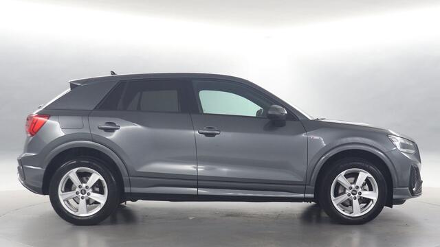 Audi Q2 35 TFSI 150pk S Edition S-Tronic / Navigatie / Apple Carplay / Stoelverwarming / Matrix LED