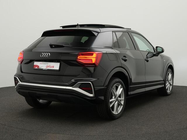 Audi Q2 35 TFSI 150 pk Advanced S-line Edition | Panoramadak | Achteruitrijcamera | Navigatie | Stoelverwarming