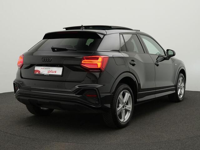 Audi Q2 35 TFSI 150 pk S Edition / S-Line | Panoramadak | Achteruitrijcamera | Navigatie | Stoelverwarming