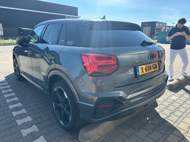 Audi Q2 35 TFSI edition one | Pano | Matrix | Camera | Stoelverwarming |