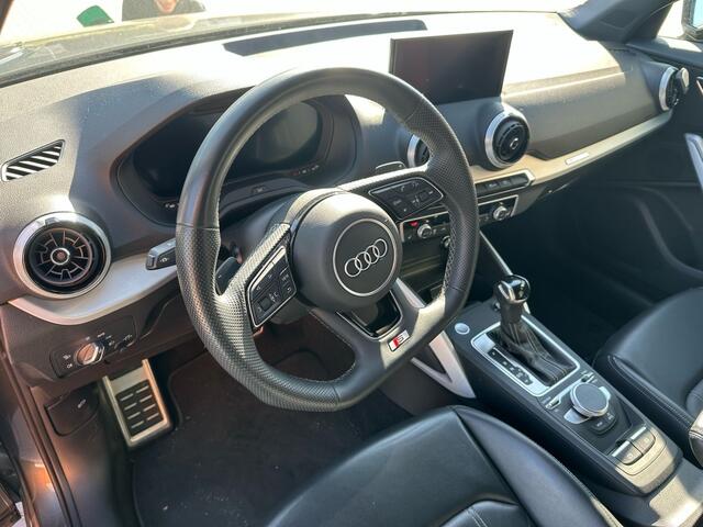 Audi Q2 35 TFSI edition one | Pano | Matrix | Camera | Stoelverwarming |