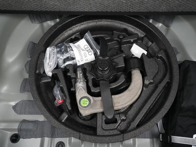 Audi Q2 35 TFSI 150 pk S-Tronic S line Edition Trekhaak, electr. achterklep, navi via app