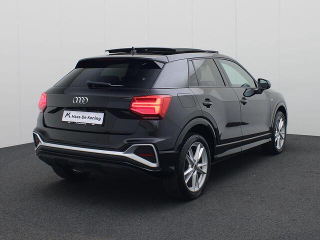 Audi Q2 35 TFSI/150PK S Line · Panoramadak · Navigatie · Camera + Parkeersensoren