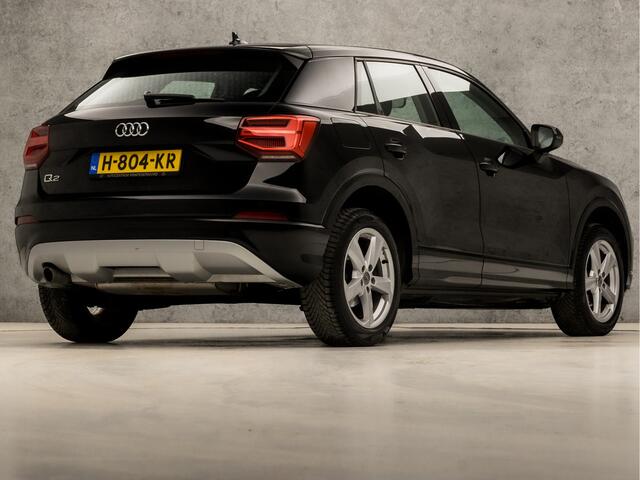 Audi Q2 30 TFSI Sport (VIRTUAL COCKPIT, APPLE CARPLAY, GROOT NAVI, KEYLESS, ADAPTIVE CRUISE, CLIMATE, SPORTSTOELEN, LED KOPLAMPEN, PARKEERSENSOREN, NIEUWSTAAT)