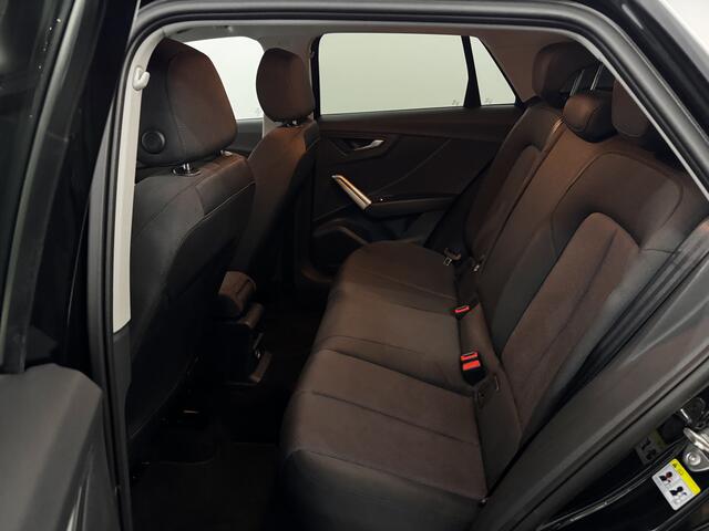 Audi Q2 35 TFSI S-line Edition Airco, Parkeersensoren, Navi, Cruise control adaptief, Stoelverwarming, A start stop