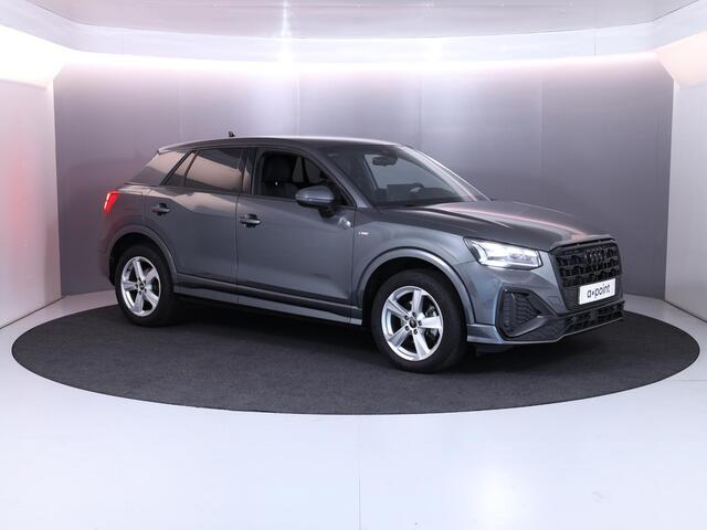 Audi Q2 35 TFSI S Edition 150 pk S-tronic | Verlengde garantie | Navigatie | Parkeersensoren achter | Adaptieve cruise control | Matrix LED koplampen | S-line |