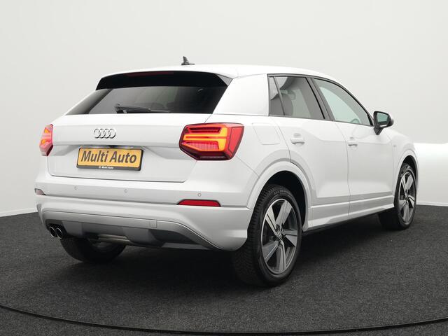Audi Q2 35 TFSI 2x S Line 150pk | Camera | LED | Carplay | Sportsoelen Half Leder | Stoelverwarming | Cruise Control | 18'' L.M. | DAB |