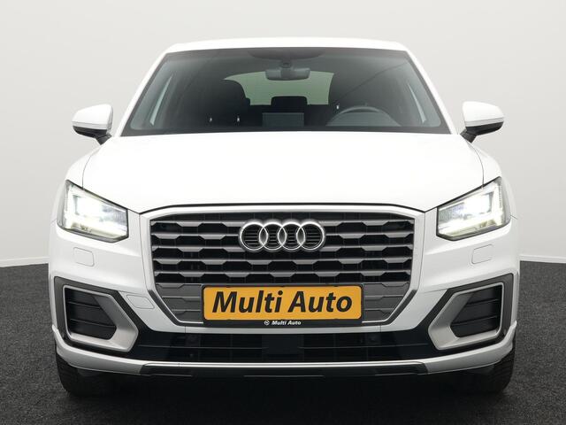Audi Q2 35 TFSI 2x S Line 150pk | Camera | LED | Carplay | Sportsoelen Half Leder | Stoelverwarming | Cruise Control | 18'' L.M. | DAB |