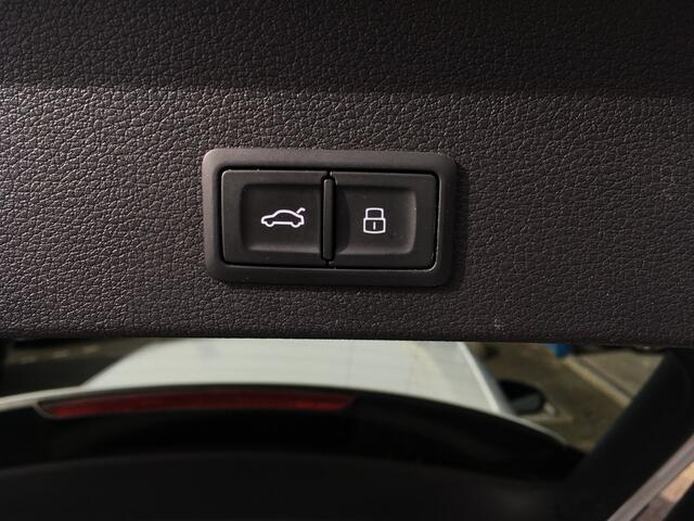 Audi Q2 35 TFSI S-Line Black Edition Keyless Go